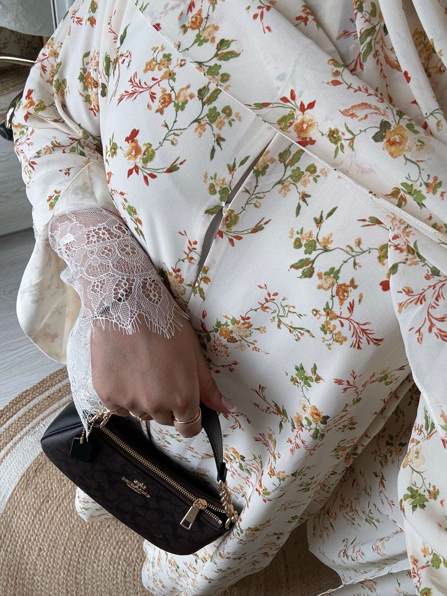 Printed Lace Abaya- Cream