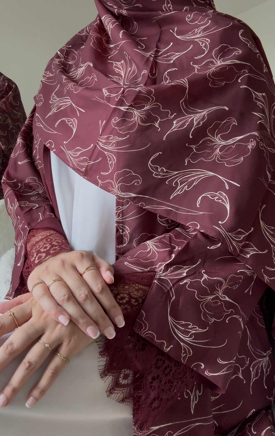 Printed Lace Abaya- Burgundy